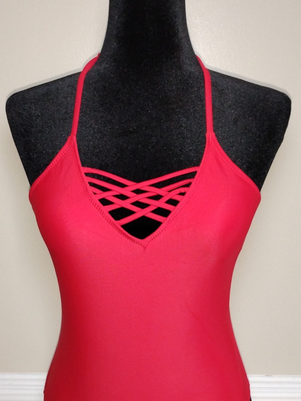 Cute and Adorable Women's One Piece Swimsuit - Size Small - NWT